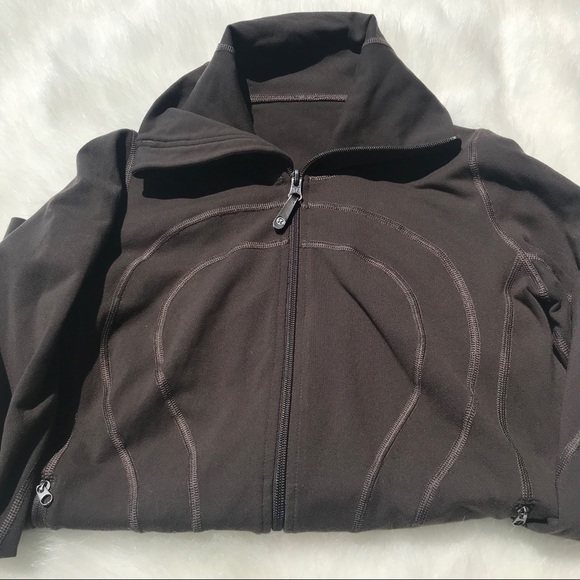 Lululemon | In Stride Jacket - Picture 2 of 5